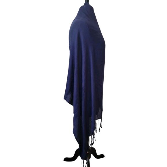 Blue Pashmina Scarf Wrap – 72” x 28” – Soft Large Shawl – EUC - Picture 3 of 5